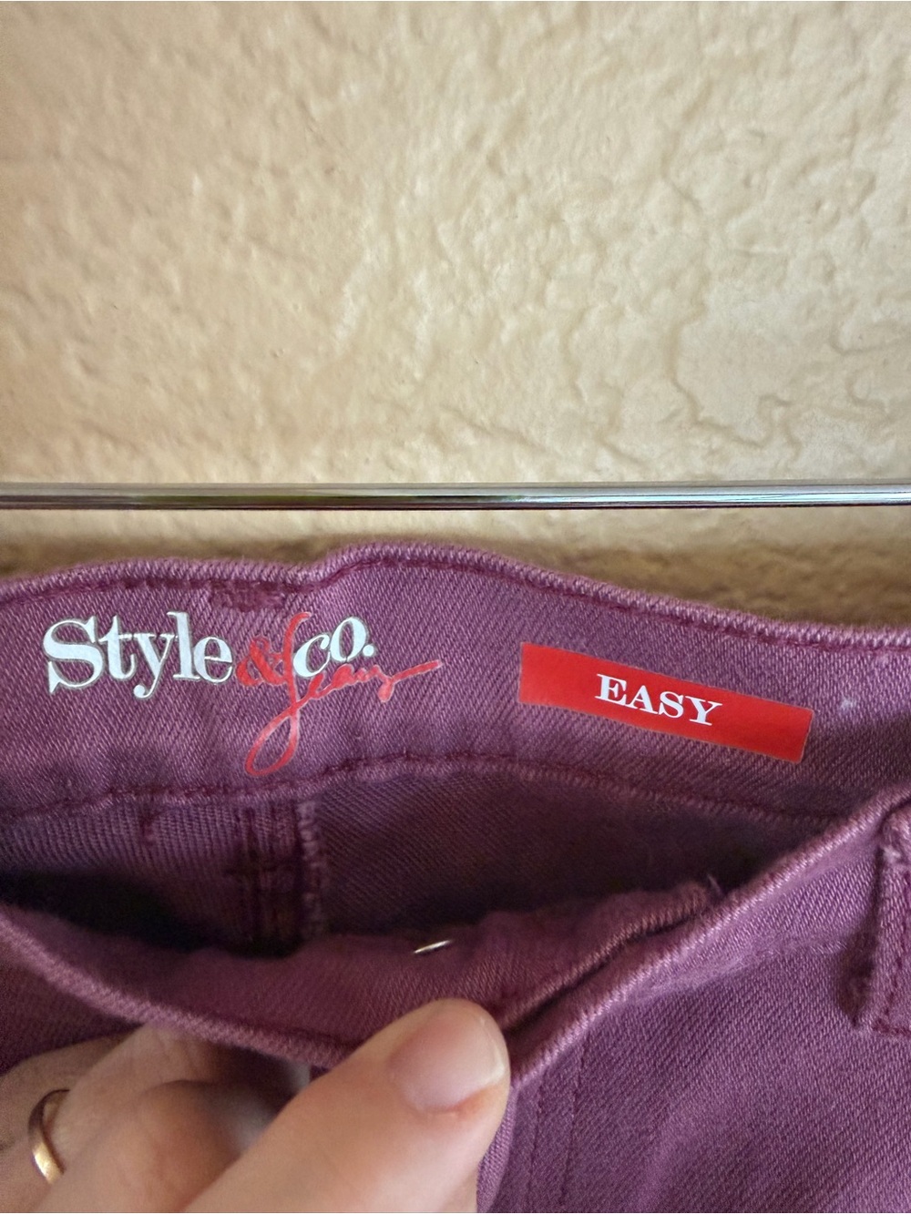 Vintage Y2K Style & Co. Women’s Easy Fit Plum jeans
